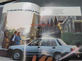 Honda Civic 4-ovinen mallisto 1987 -myyntiesite