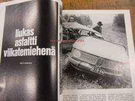 Purje ja Moottori 1971 /10  sis mm. Liikenteen esteet ja hidasteet, Purjeilla kilpaa vai muuten vain, Ne tulevat taas, Toyota Celica, Escort Sport, Fiat 850 Sport