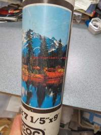 Scandecor Alppivuoristomaisema - käyttämätön 1960-70-lukujen taitteen 274 x 384 cm sisustustapettiseinä alkuperäisessä pakkausputkessaan