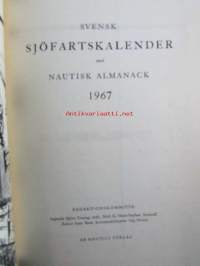 Svensk Sjöfartskalender med nautisk almanack  1967 - ruotsalainen  merenkulkukalenteri / almanakka  / vuosikirja 1967