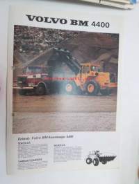 Volvo BM 4400 + työvälineet -myyntiesite