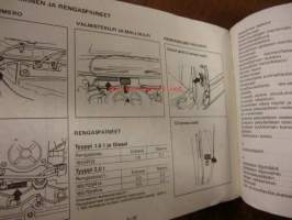 Mazda 626 Bensiini/Diesel - omistajan käsikirja