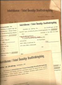 Erä blankoja vakuutushakemuslomakkeita ja käyttämätön vakuutuskuittivihko vuodelta 1902  - vakuutuskirja