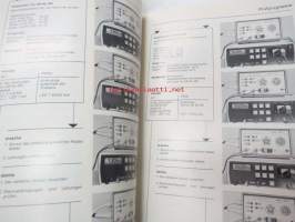 Mercedes-Benz Lastwagen und Omnibusse Antiblockiersystem ABS Einfürungsschrift für den Kundendienst - Ohjevihkonen huoltoa varten, Katso tarkemmat mallit ja