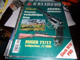 Kaliberi 5/2002. Kosovo, asekätköjen maa, Adams-revolverit