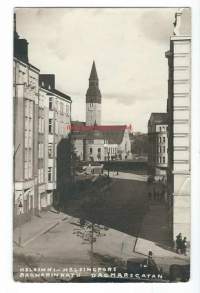 Helsinki  Dagmarinkatu  - paikkakuntapostikortti  kulkenut 1926