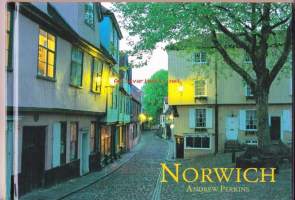 Norwich, 2001.  Kuvakirja Norwichin nähtävyyksistä.