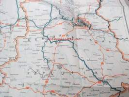 Karte der Wasserstrassen in West- und Mitteldeutschland und den Beneluxländern / Map of the inland waterways of Germany, Belgium and the Netherlands / Carte des