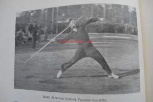 VU - Karjalan urheilun historiaa