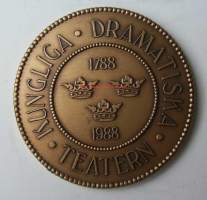 Kungliga Dramatiska Teatern 1788-1988      mitali   ,   taidemitali 60  mm 1-puol