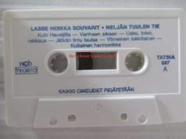 Lasse Hoikka Souvarit - Neljän tuulen tie Tatsia 037 -C-kasetti