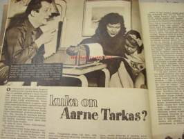 Elokuva-Aitta 1954 nr 22 (kannessa Gina Lollobrigida. Takakannessa Danny Kaye), kuka on Aarne Tarkas?
