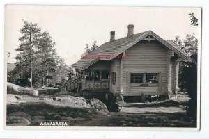 Aavasaksa   - paikkakuntapostikortti kulkenut 1952 merkki rikki
