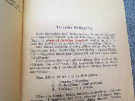 Skydskåristens minnesbok nr 2, 1924, etulehdellä kuvattuna Mannerheim