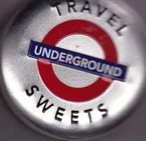 Underground Travel Sweets.  Lontoon maanalaisen oloinen karkkipurkki, peltiä