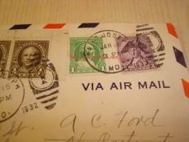 Air Mail via First Flight Into Sioux Falls 1932 USA ensipäiväkuori FDC neljällä postimerkillä ja useilla erilaisilla leimoilla