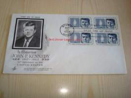 Presidentti John F. Kennedy 1964 USA ensipäiväkuori FDC neljällä postimerkillä