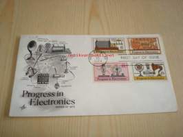Progress in Electronics 1973 USA ensipäiväkuori FDC neljällä erilaisella postimerkillä