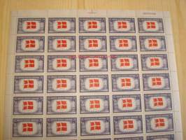 2. maailmansota, miehitetyt valtiot:Tanska, täysi 50 postimerkin arkki vuodelta 1943, USA, WWII, Overrun Country.