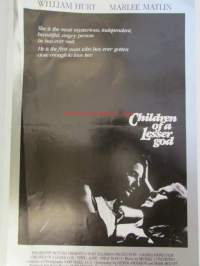 Children of a Lesser God - pääosissa William Hurt, Marlee Matlin, Piper Laurie, ohjaus Randa Haines -elokuvajuliste