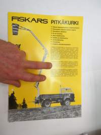 Fiskars Pitkäkurki - täyshydraulinen asennusnosturi -myyntiesite / lift brochure