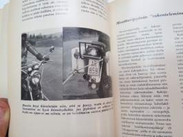 Moottoripyöräilijän liikenneopas -traffic guide for the motorcyclist