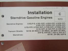 Volvo Penta Installation C - Sterndrive Gasoline Engines - bensiinikäyttöisen sisäperämoottorin asennus, katso tarkemmat mallien merkinnät kuvasta.