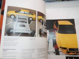 Audi 100 - Passive safety -myyntiesite / sales brochure