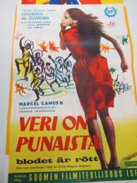 Veri on punaista, pääosissa Lourdes de Oliveira, Raymond Loyer, Elga Andersen, Lea Garcia -elokuvajuliste -movie poster