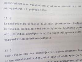 Turun ja Porin lääninhallituksen Opintokerhot 1958-1967 -kokousten pöytäkirjat sekä valokuva &amp; luettelo jäsenistä vuodelta 1960