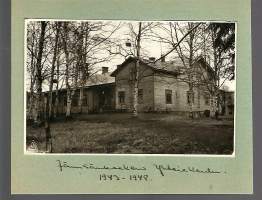 Jämsänkosken Yhteiskoulu 1943-48 - valokuva 11x17 cm