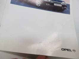 Opel Omega -myyntiesite / brochure