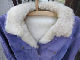 Friitala naisten mokkatakki 1970-luvun alusta, koko 42, vähän käytetty -slightly used women´s suede jacket