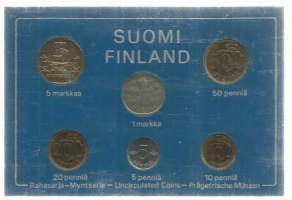 Suomen Rahapajan leimakiiltoiset metallirahat - vuosisarja 1982