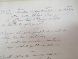 Lauluja. Signe Heinonen -käsinkirjoitettuja uskonnollissävyisiä lauluja + erillinen sisältövihko, 1922? alkaen -handwritten songs, mostly religious