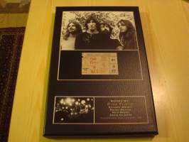 Pink Floyd, canvastaulu, koko 20 cm x 30 cm. Teen näitä vain 50 numeroitua kappaletta. Yksi heti valmiina lähetettäväksi.