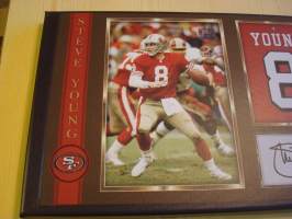 Steve Young, San Francisco 49ers, NFL, canvastaulu, koko 20 cm x 30 cm. Teen näitä vain 50 numeroitua kappaletta. Yksi heti valmiina lähetettäväksi.