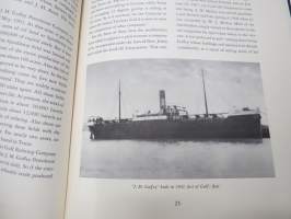 Gulf 50 - Since Spindletop - A Human story of Gulf´s first half-century -Gulf Oil 50 vuotta historiikki