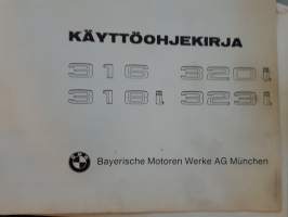 BMW - käyttöohjekirja 316, 318i, 320i, 323i. 1983. Motonet BMW varaosaluettelo  vuodelta 1997 ja 1994, lisäksi KL-varaosat BMW varaosa- ja tarvikeuutisia 2002.