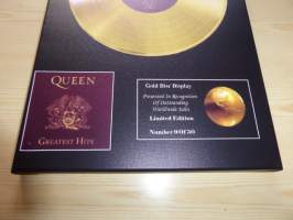 Queen, canvastaulu, koko 30 cm x 40 cm. Tehty 50 numeroitua kappaletta. Hieno esim. lahjaksi.