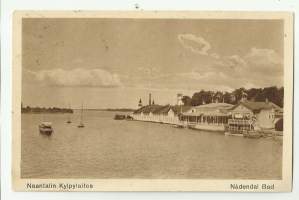 Naantali   Kylpylaitos - paikkakuntapostikortti kulkenut 1946