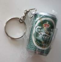 Carlsberg olut  tölkki   - avaimenperä  4x2,5 cm muovia