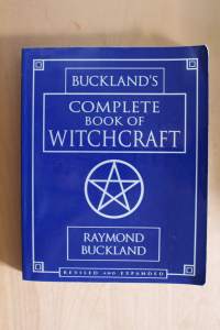 Buckland&#039;s Complete Book of Witchcraft