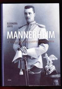 Mannerheim - Chevalier-kaartin kasvatti, 2006. 1.p Pietarin Chevalier-kaartin koulutus ja tämän valiojoukon kesken syntynyt elinikäinen veljeys ovat kirjan fokuksena