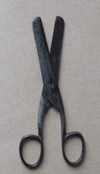 Vanha sakset sign FISKARS  13 cm