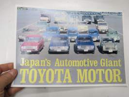 Japan´s Automotive Giant - Toyota Motor - Crown, Corona -myyntiesite / brochure