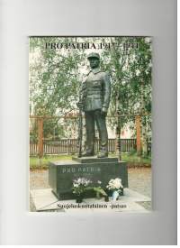 Pro Patria 1917-1944 Suojeluskuntalainen-patsas