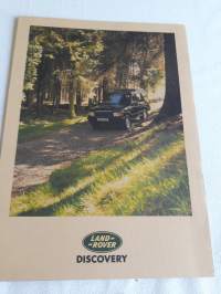 Myyntiesite : Land Rover / Discovery. Engalanninkielisenä  36+14 sivua, suomenkielisenä 6. Korkealaatuinen  esite.