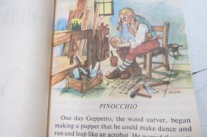 Pinocchio - a story by Collodi - A giant fairy story, Pohjois-amerikan markkinoille tarkoitettu kirja, painettu Suomessa