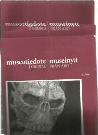 Museotiedote Turusta 2007 nr 1 ja 2006 nr 3  -2 kpl sisällysluettelo kuvissa